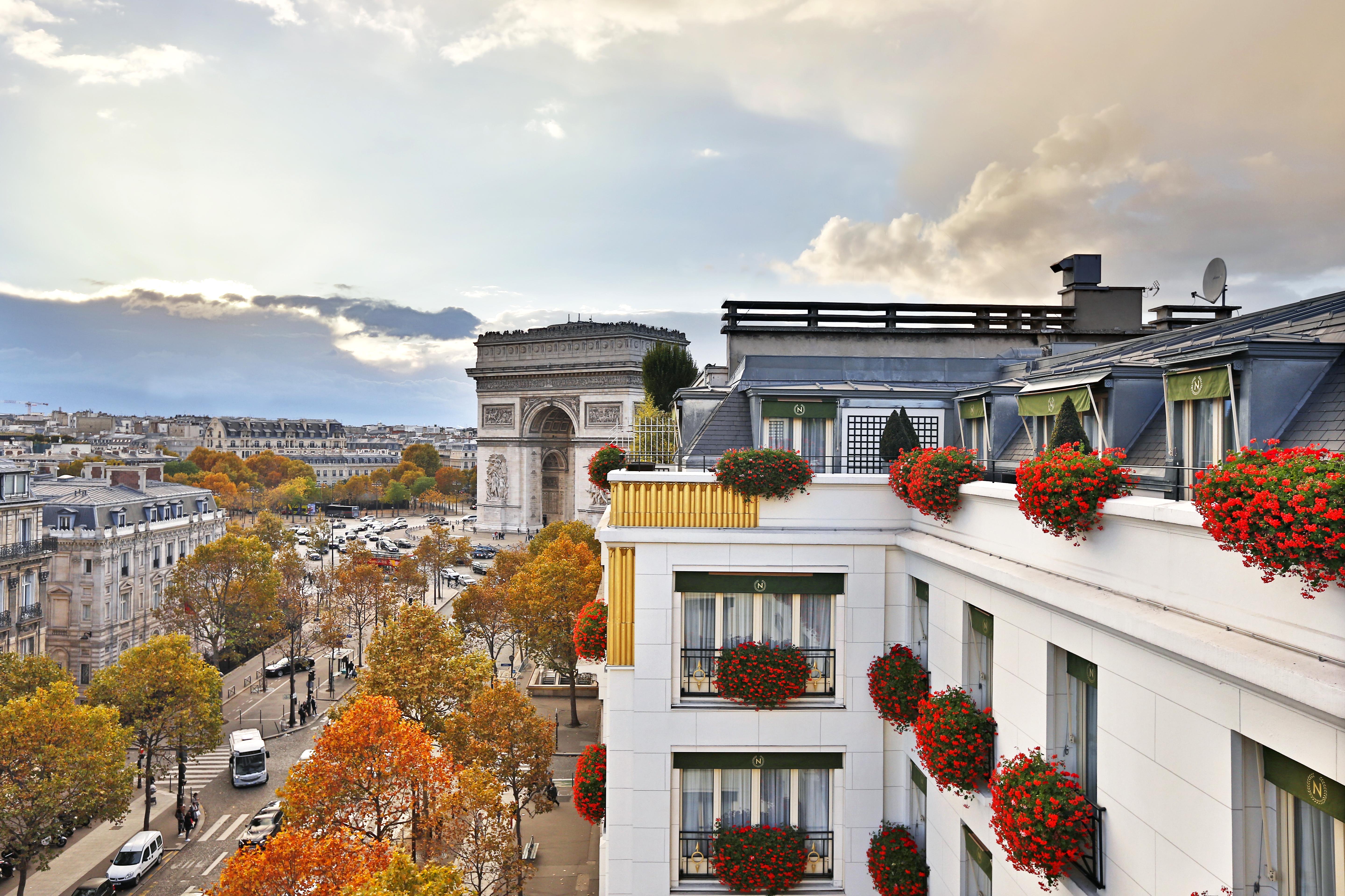 Hotel Napoleon Paris Exterior photo